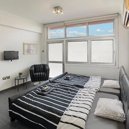 Ledra Star Central * 尼科西亚